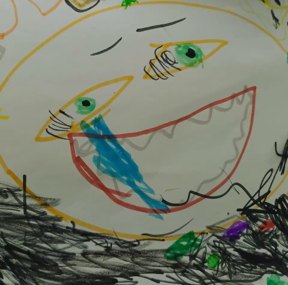 のびのびと描かれた子どもの自由画